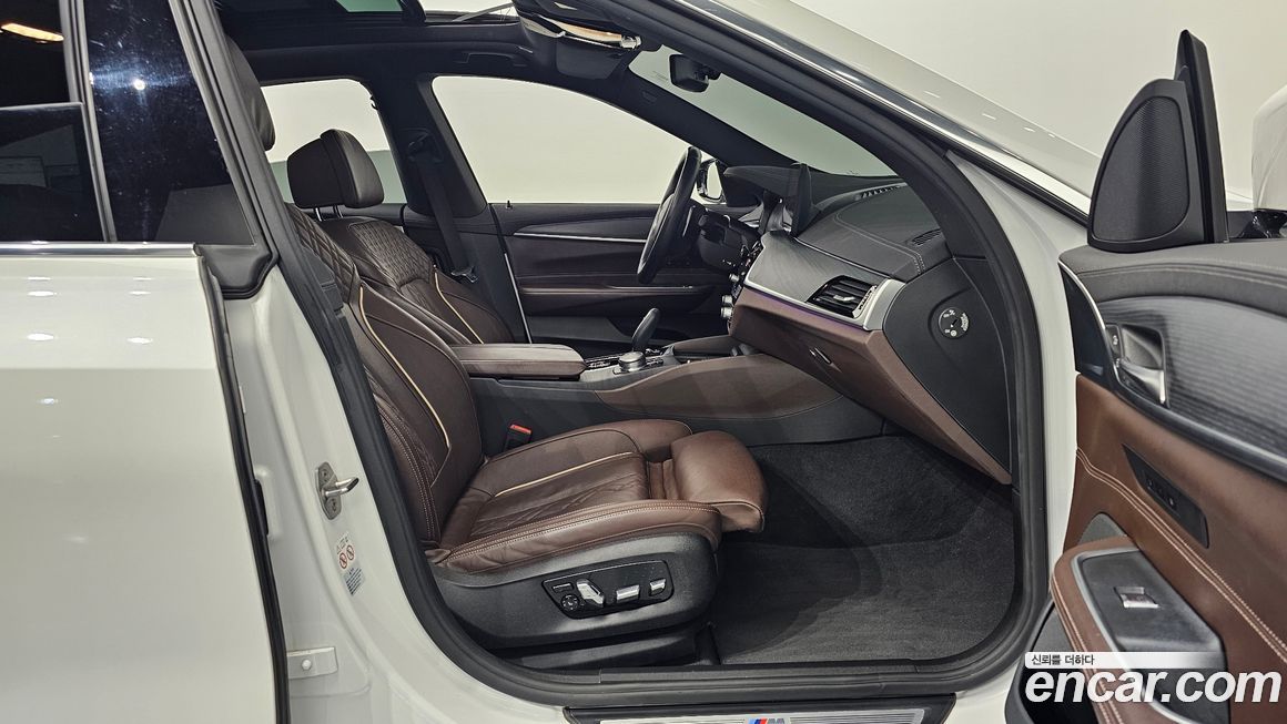 BMW Gran Turismo 2022