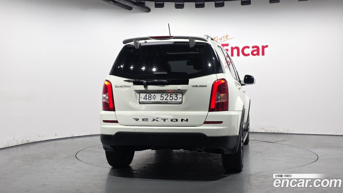 KG_Mobility_Ssangyong Rexton 2013