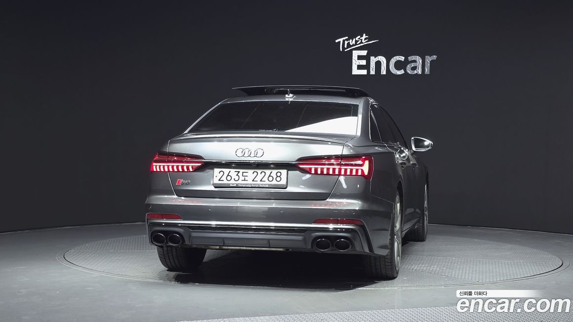 Audi S6 2021
