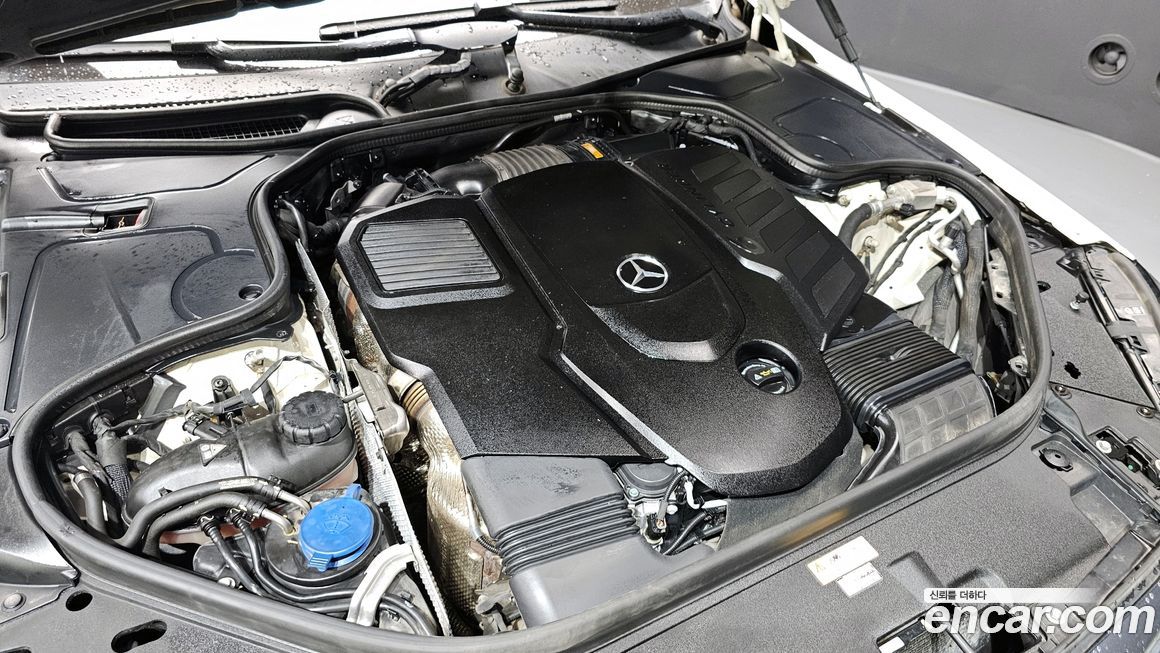 Mercedes-Benz S-Class 2019