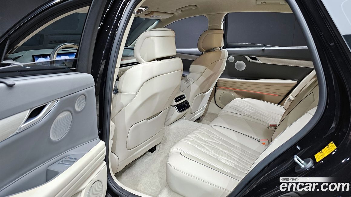 Genesis G80 2025