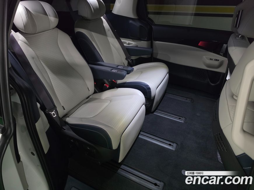Kia Canival 2024