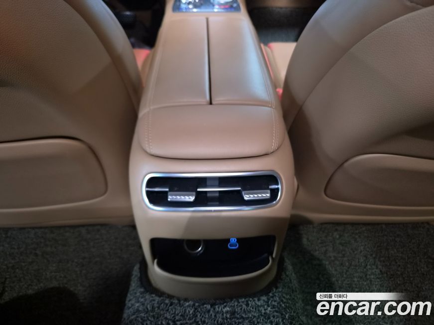 Genesis G90 2022