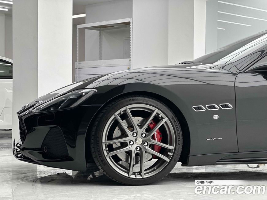 Maserati GranTurismo 2016