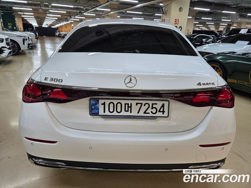 Mercedes-Benz E-Class 2025