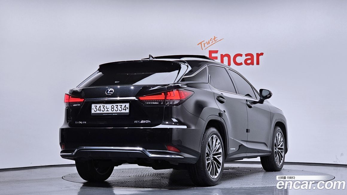 Lexus RX 2022