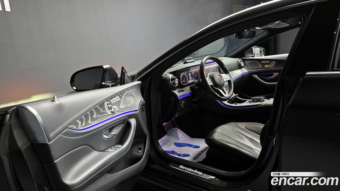Mercedes-Benz CLS-Class 2020