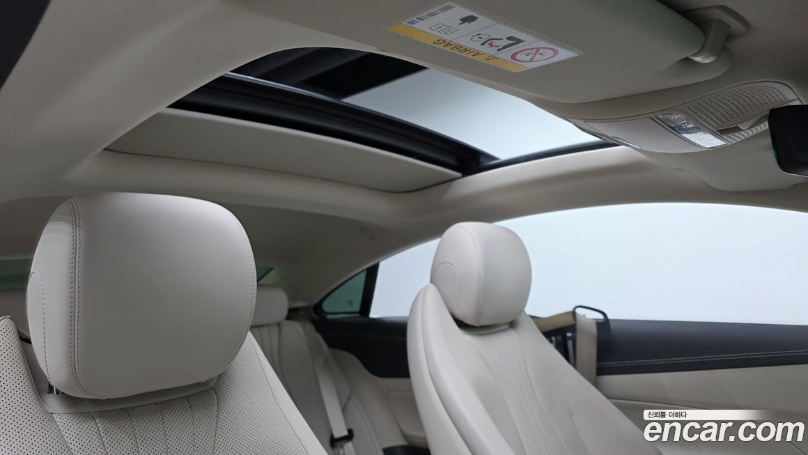 Mercedes-Benz E-Class 2021