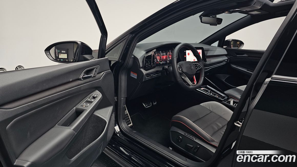 Volkswagen Golf 2024