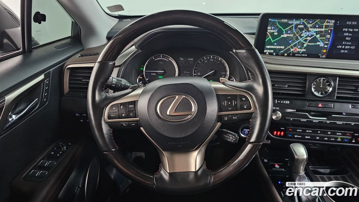 Lexus RX 2022