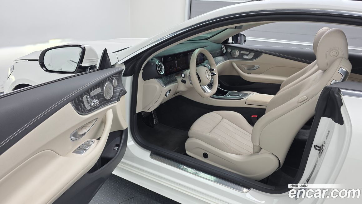Mercedes-Benz E-Class 2021