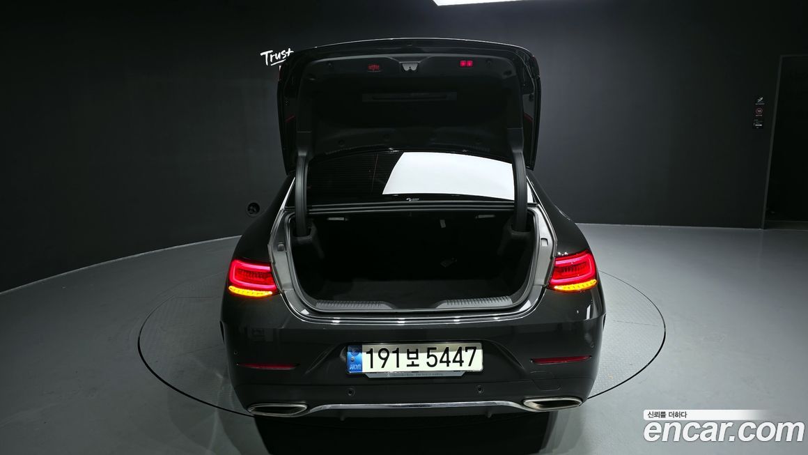 Mercedes-Benz CLS-Class 2020
