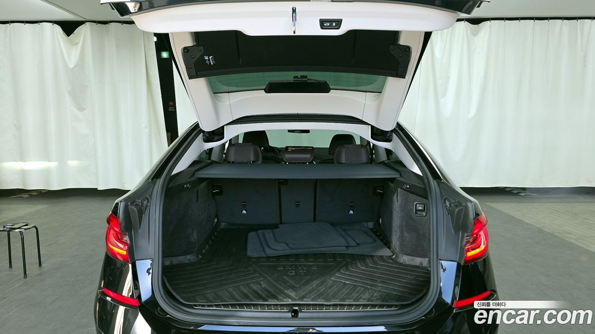 BMW Gran Turismo 2023