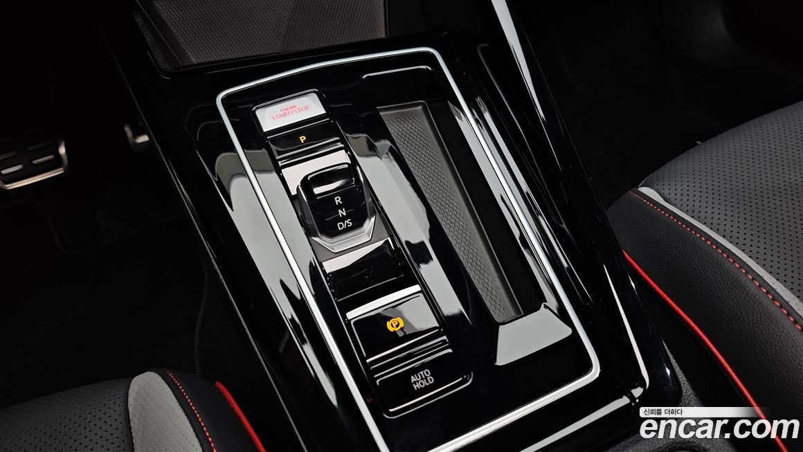 Volkswagen Golf 2024