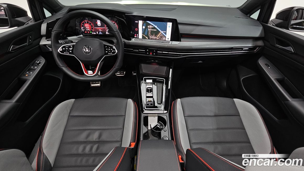 Volkswagen Golf 2024