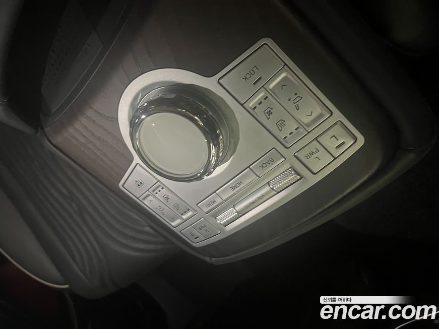 Genesis G80 2024
