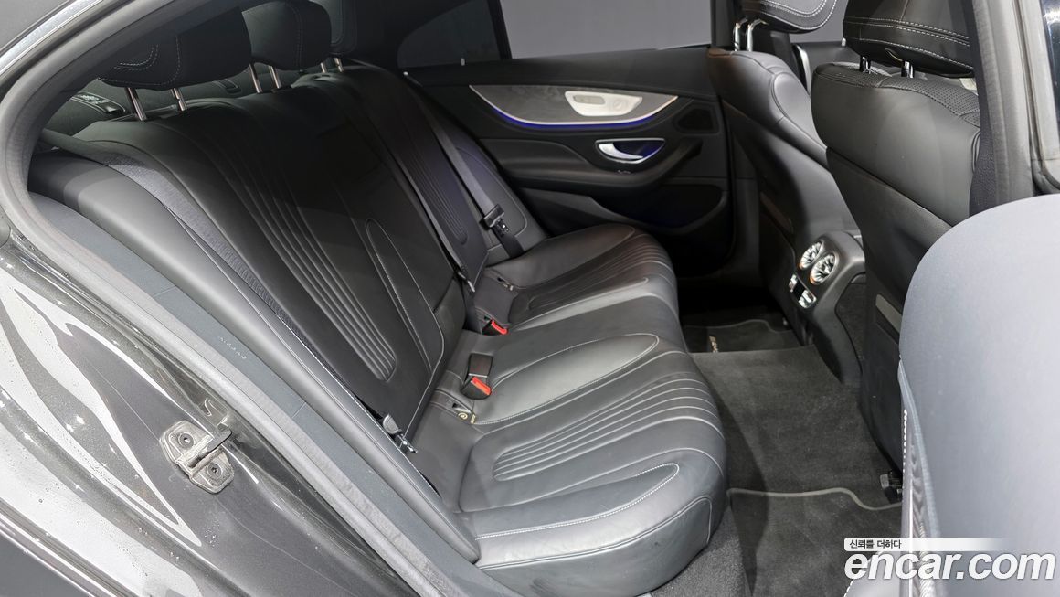 Mercedes-Benz CLS-Class 2020