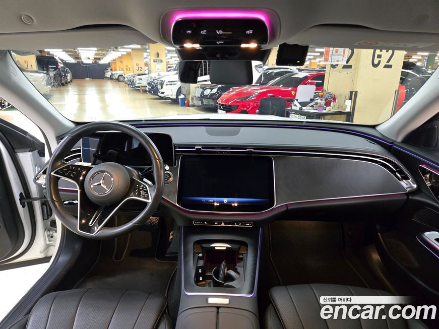 Mercedes-Benz E-Class 2025