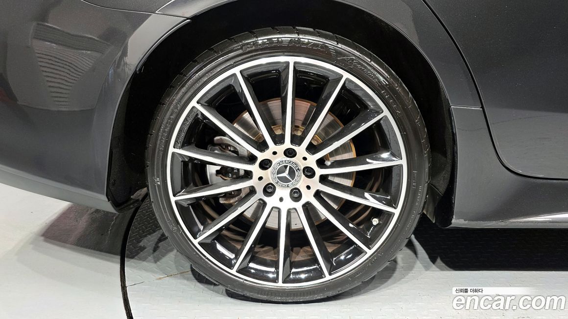 Mercedes-Benz CLS-Class 2020