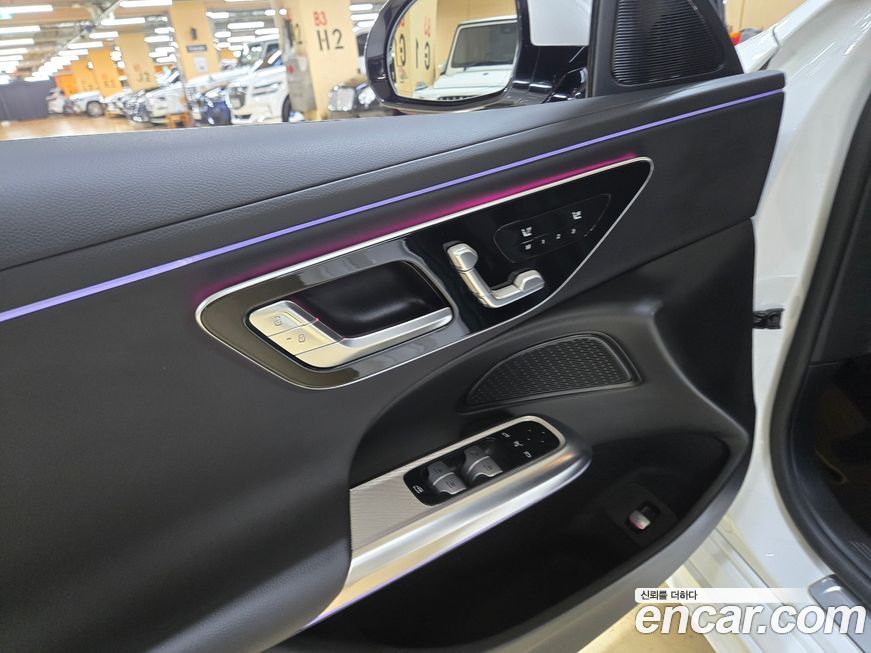 Mercedes-Benz E-Class 2025