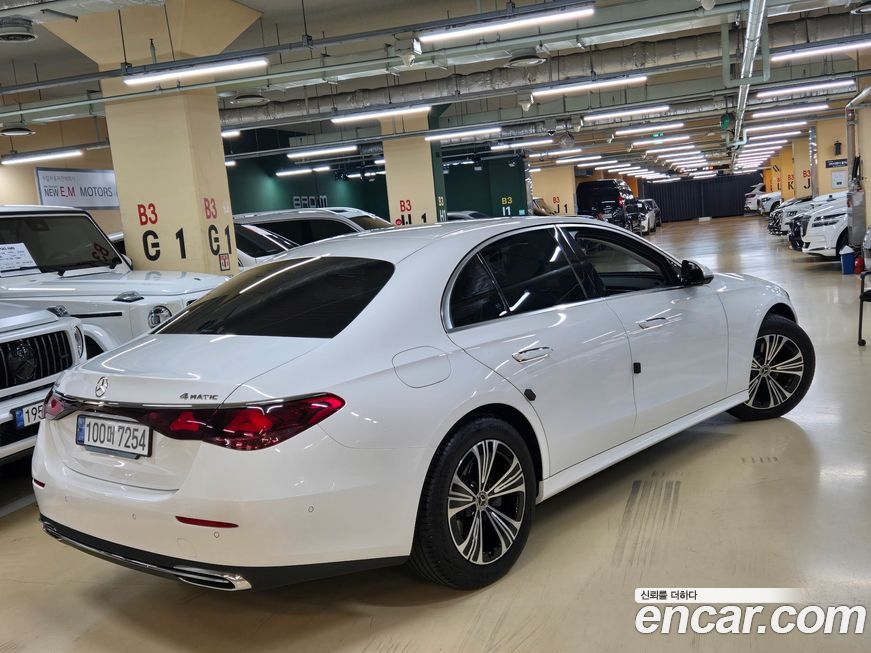 Mercedes-Benz E-Class 2025