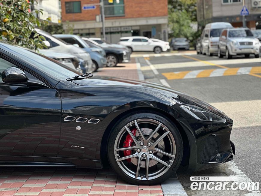 Maserati GranTurismo 2016