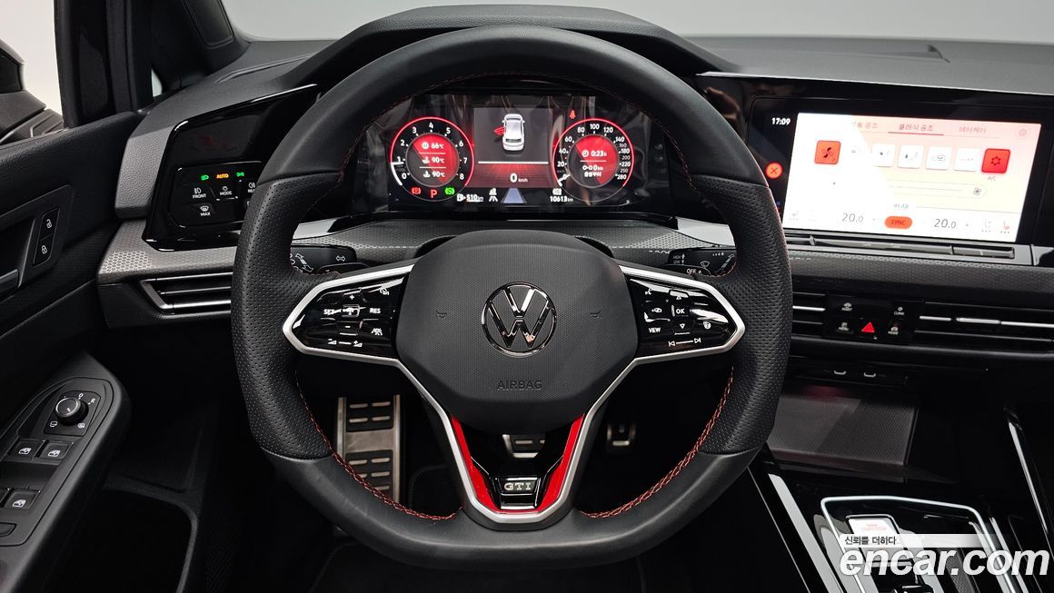 Volkswagen Golf 2024