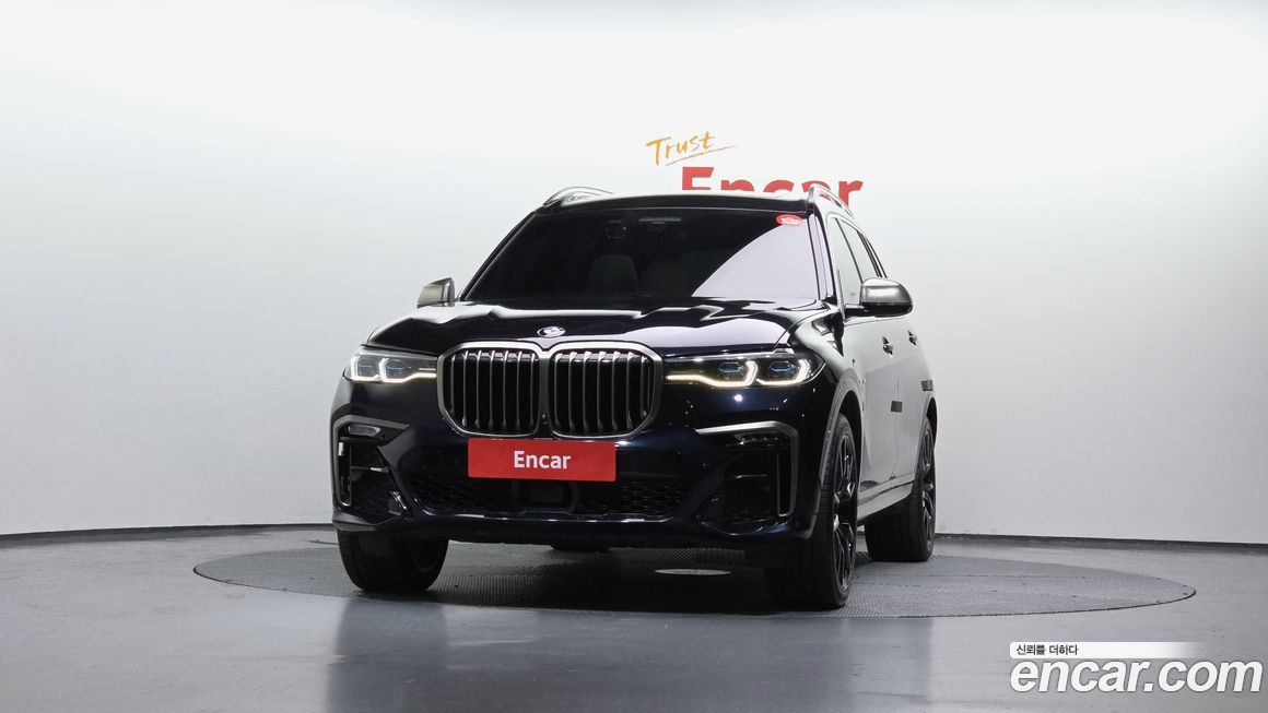 BMW X7 2021