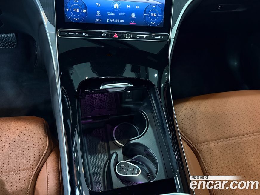 Mercedes-Benz GLC-Class 2024