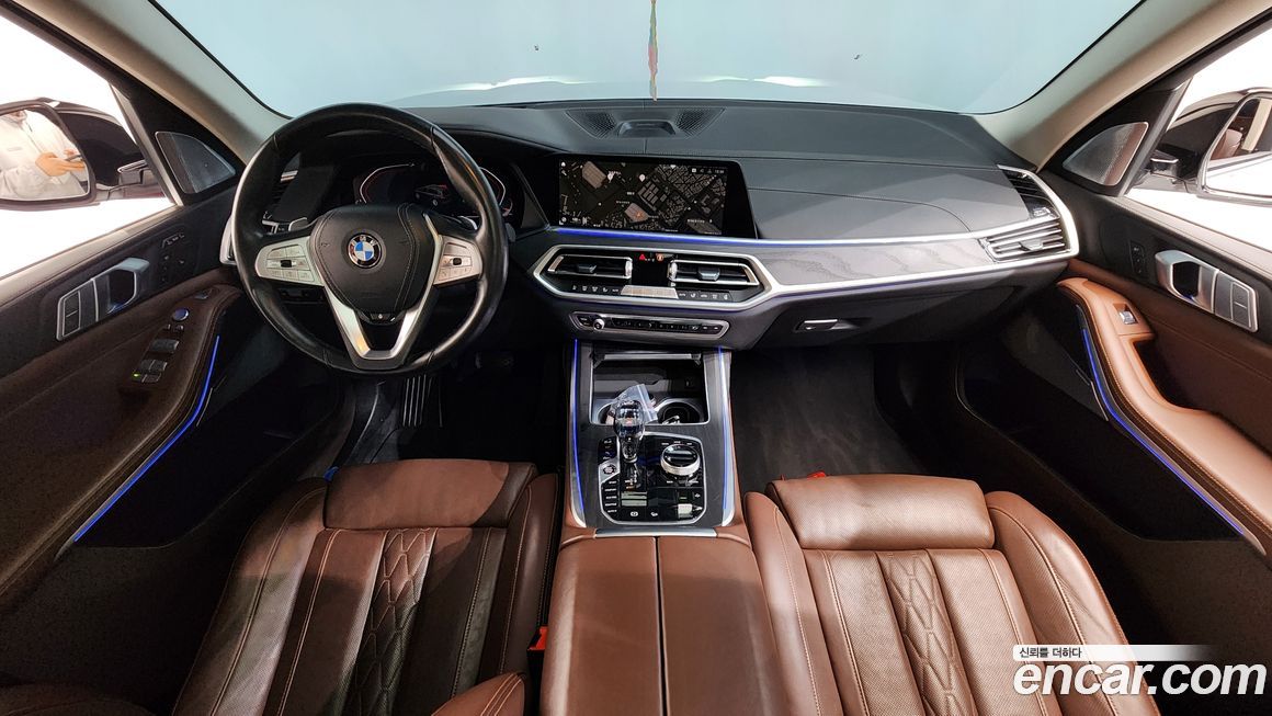 BMW X7 2021