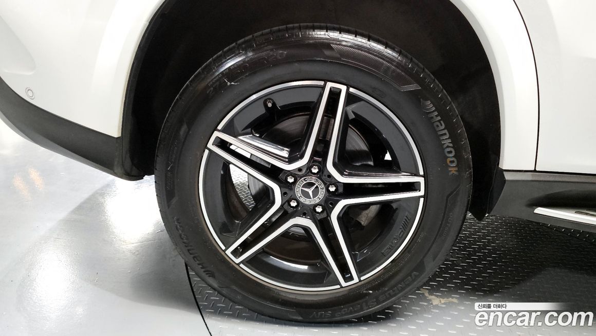 Mercedes-Benz GLE-Class 2021