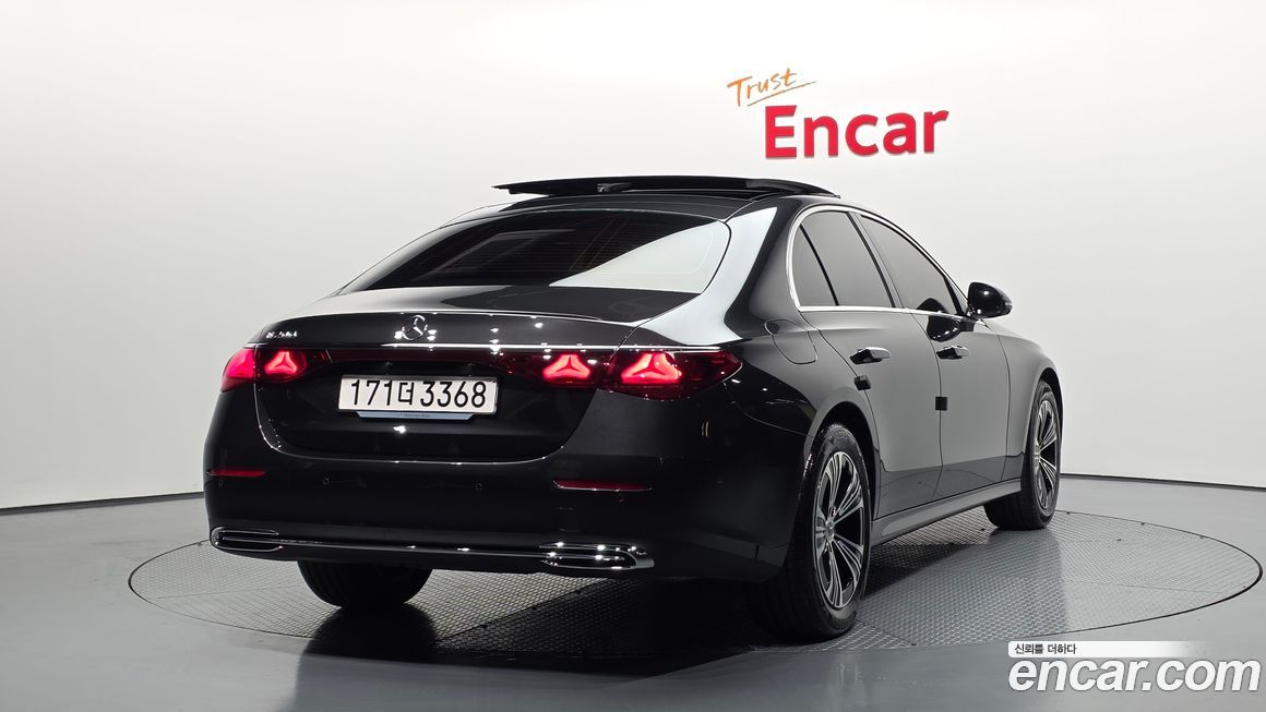 Mercedes-Benz E-Class 2026