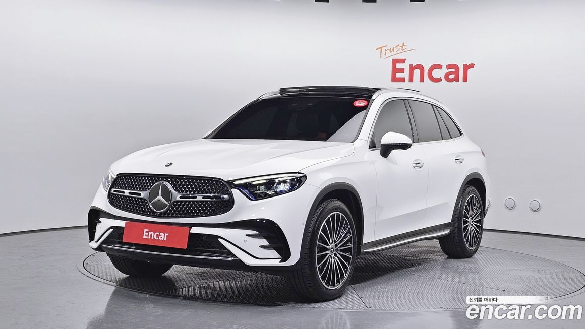 Mercedes-Benz GLC-Class 2023