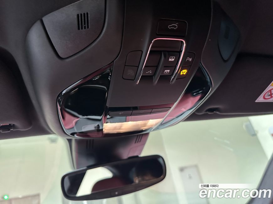 Maserati Ghibli 2023