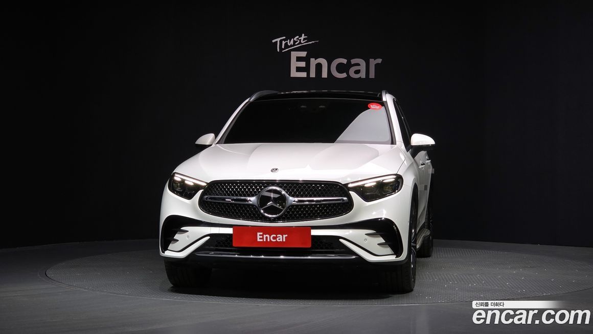 Mercedes-Benz GLC-Class 2024