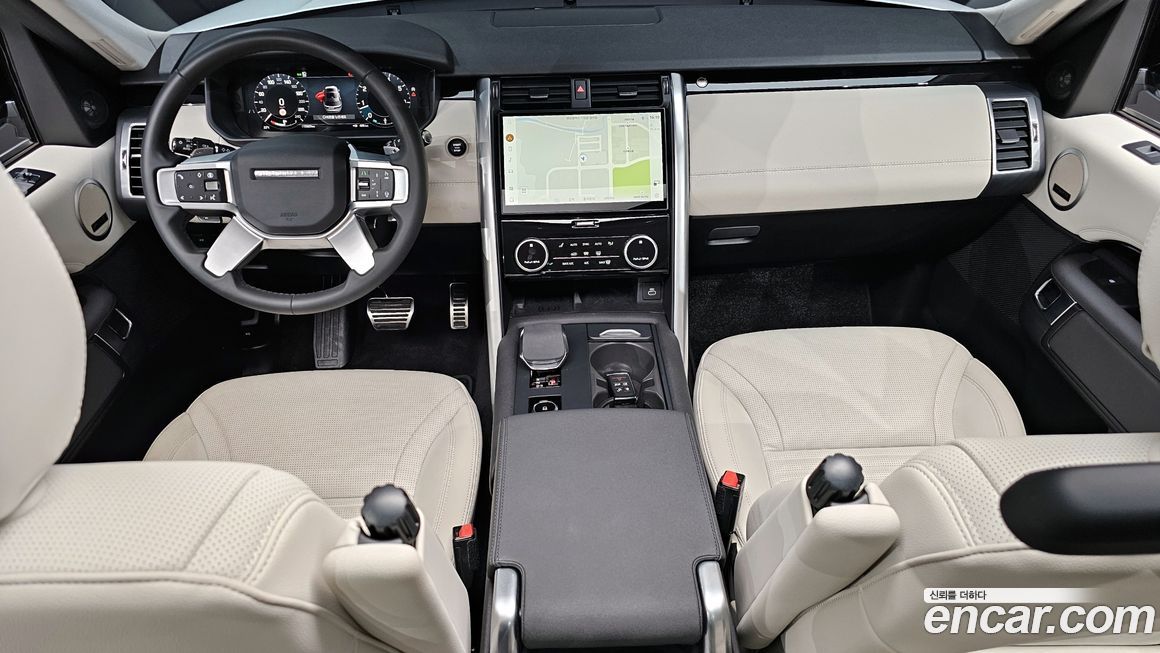 Land Rover Discovery 2025