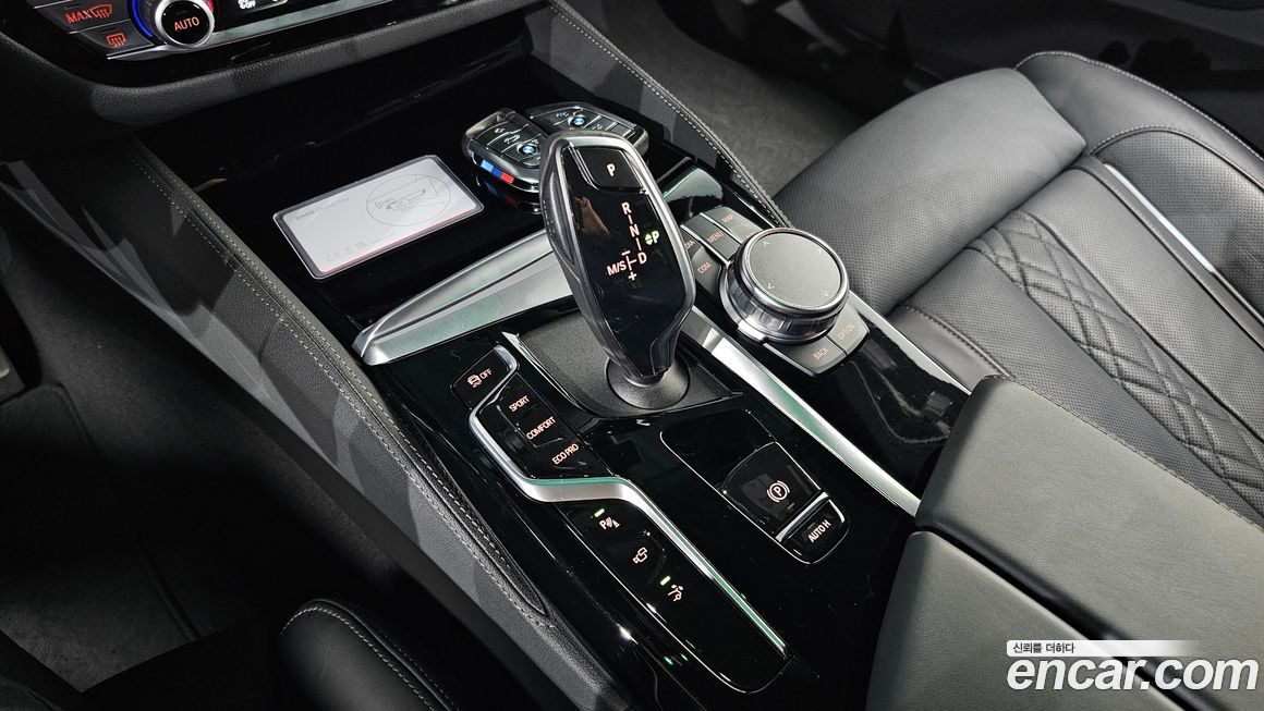 BMW Gran Turismo 2024