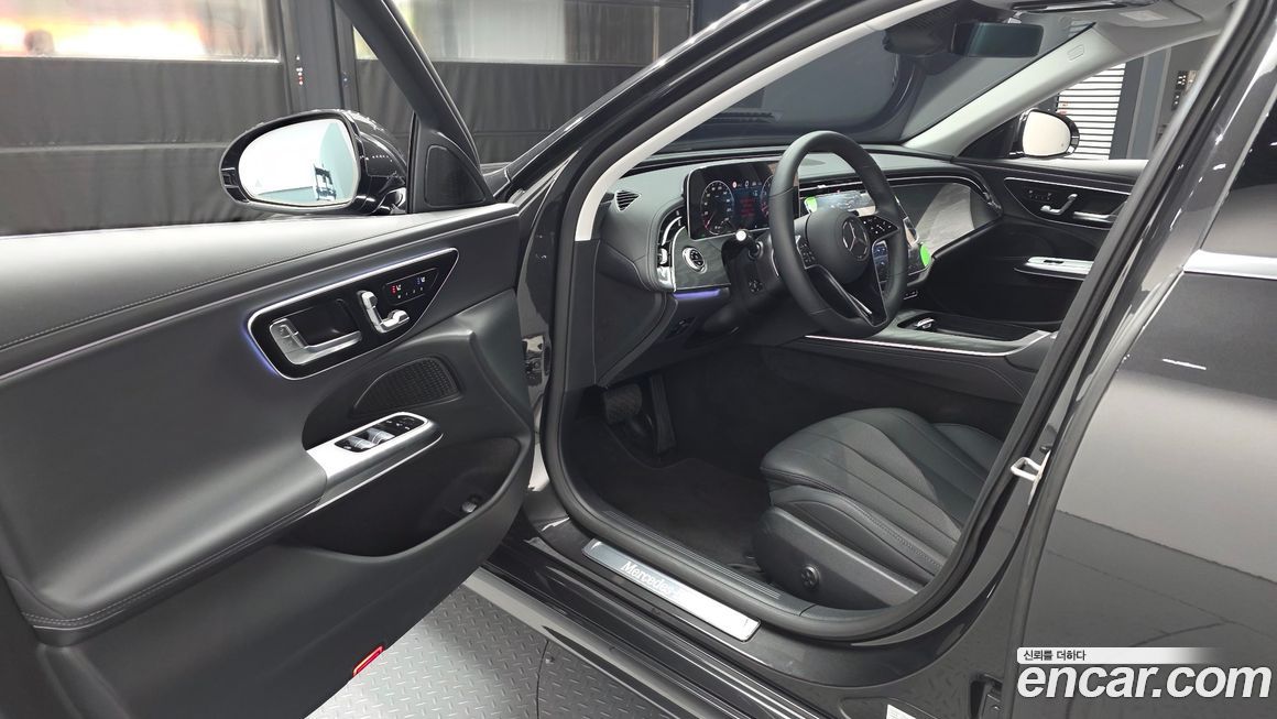 Mercedes-Benz E-Class 2026