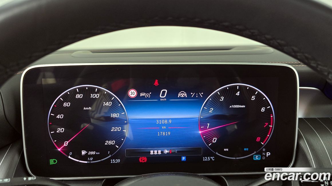 Mercedes-Benz GLC-Class 2024