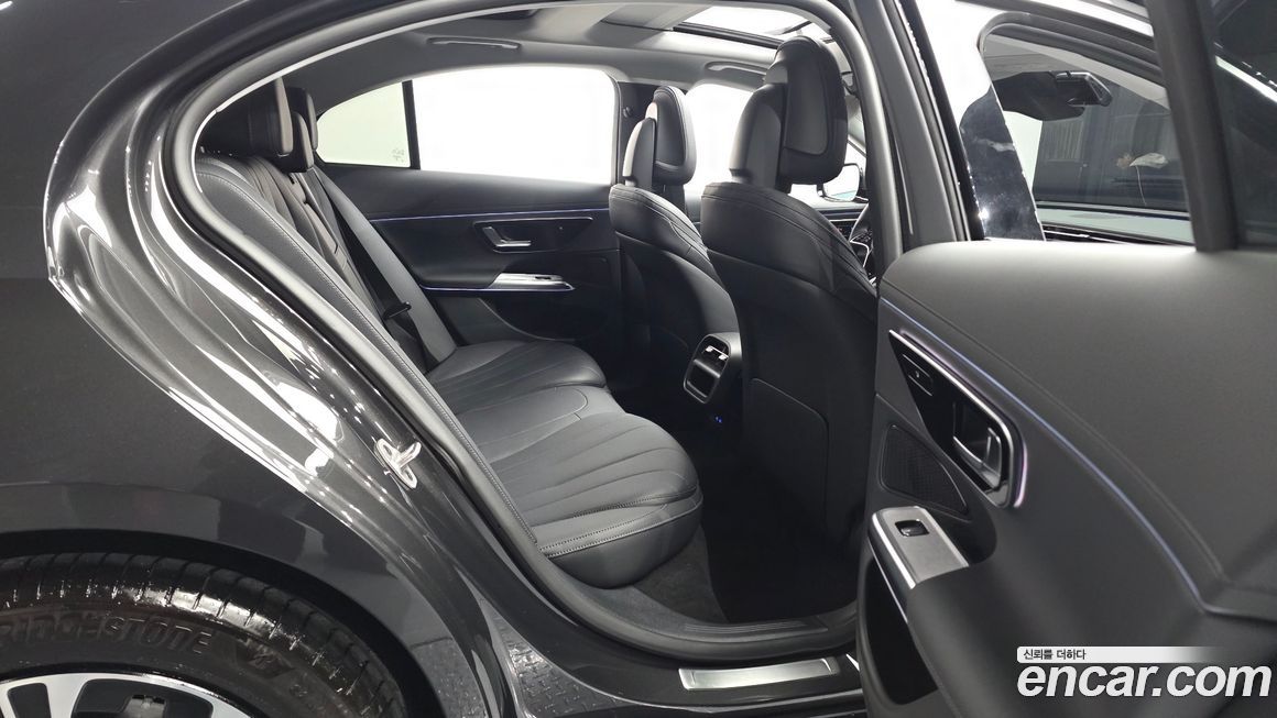 Mercedes-Benz E-Class 2026