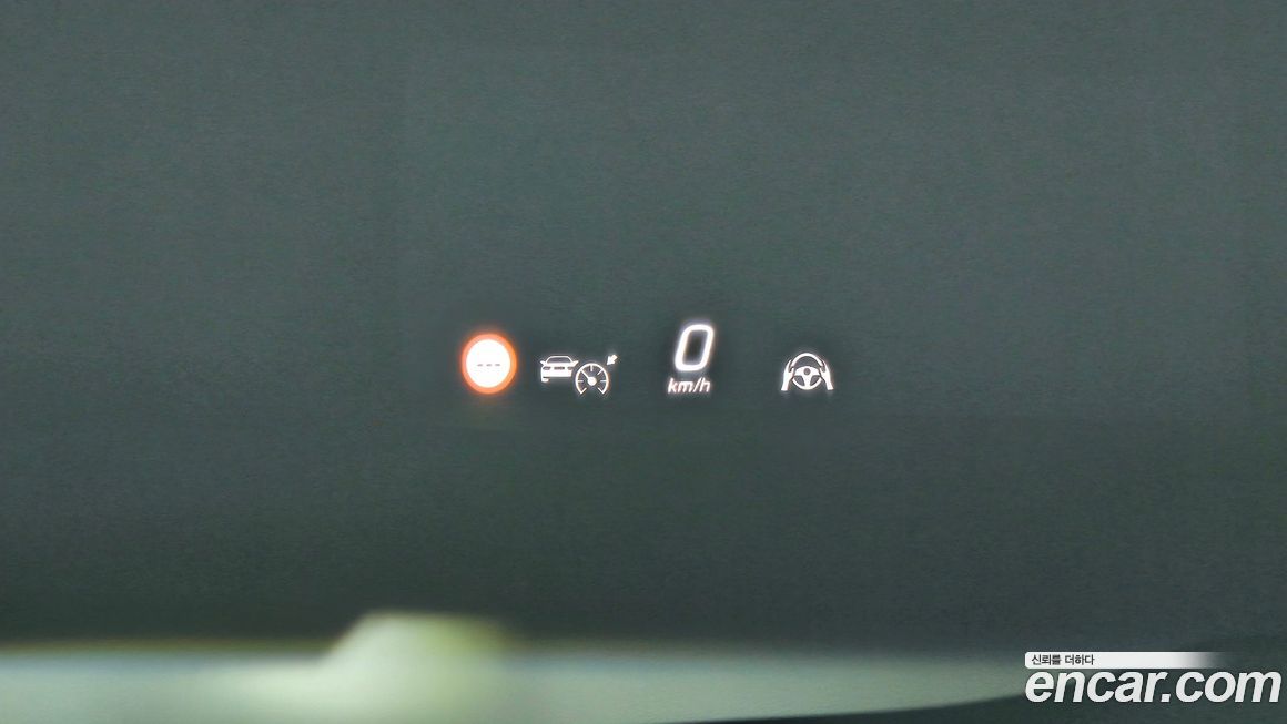 Mercedes-Benz GLC-Class 2023