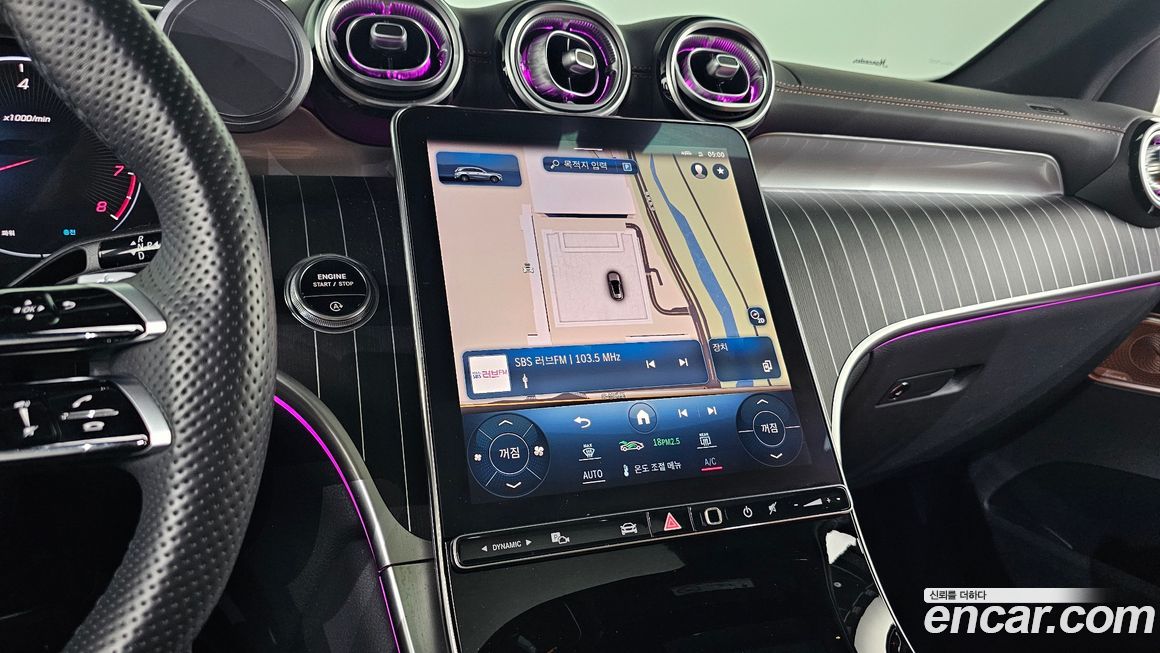 Mercedes-Benz GLC-Class 2023