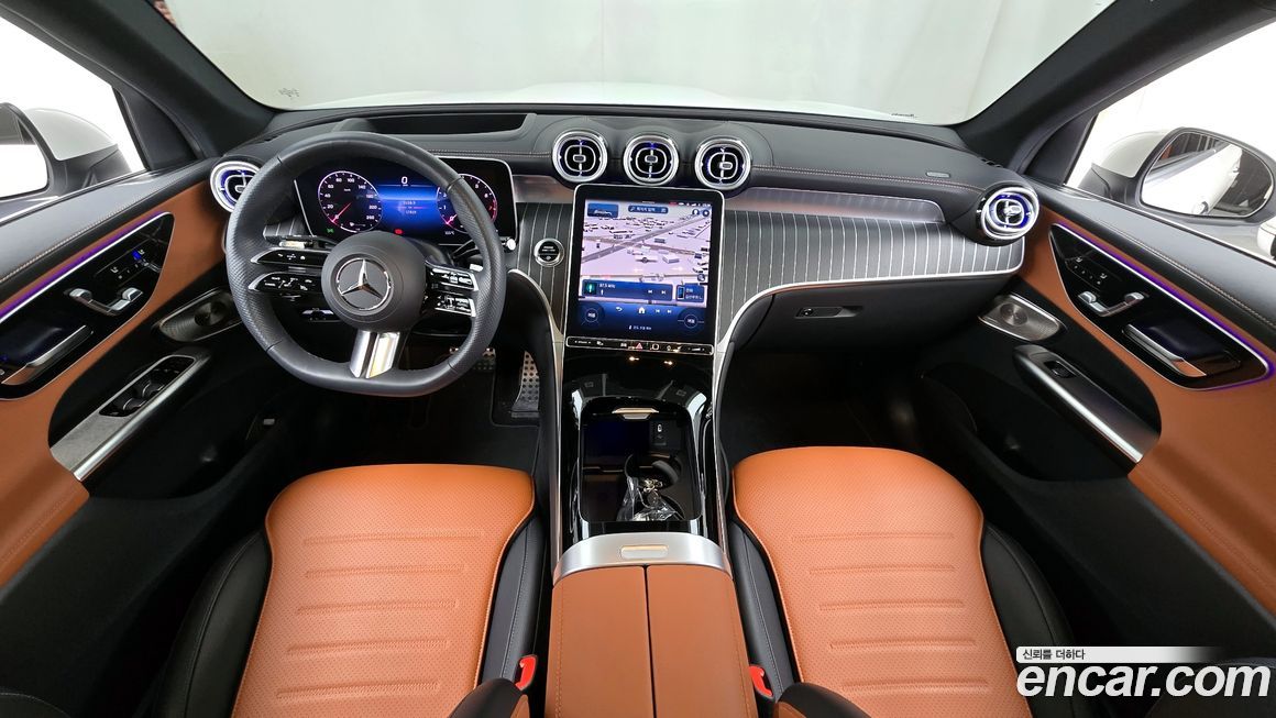 Mercedes-Benz GLC-Class 2024