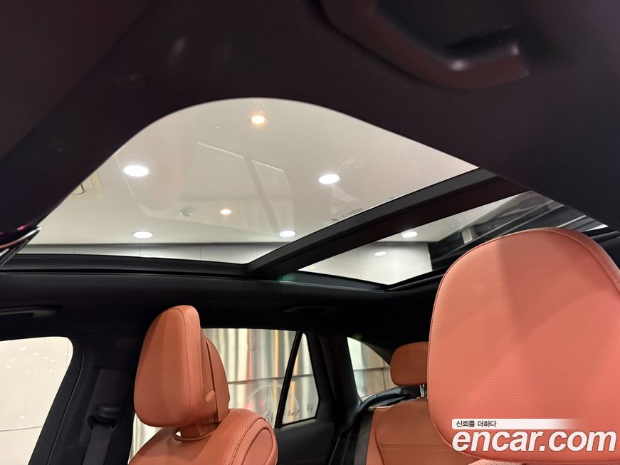 Mercedes-Benz GLC-Class 2024