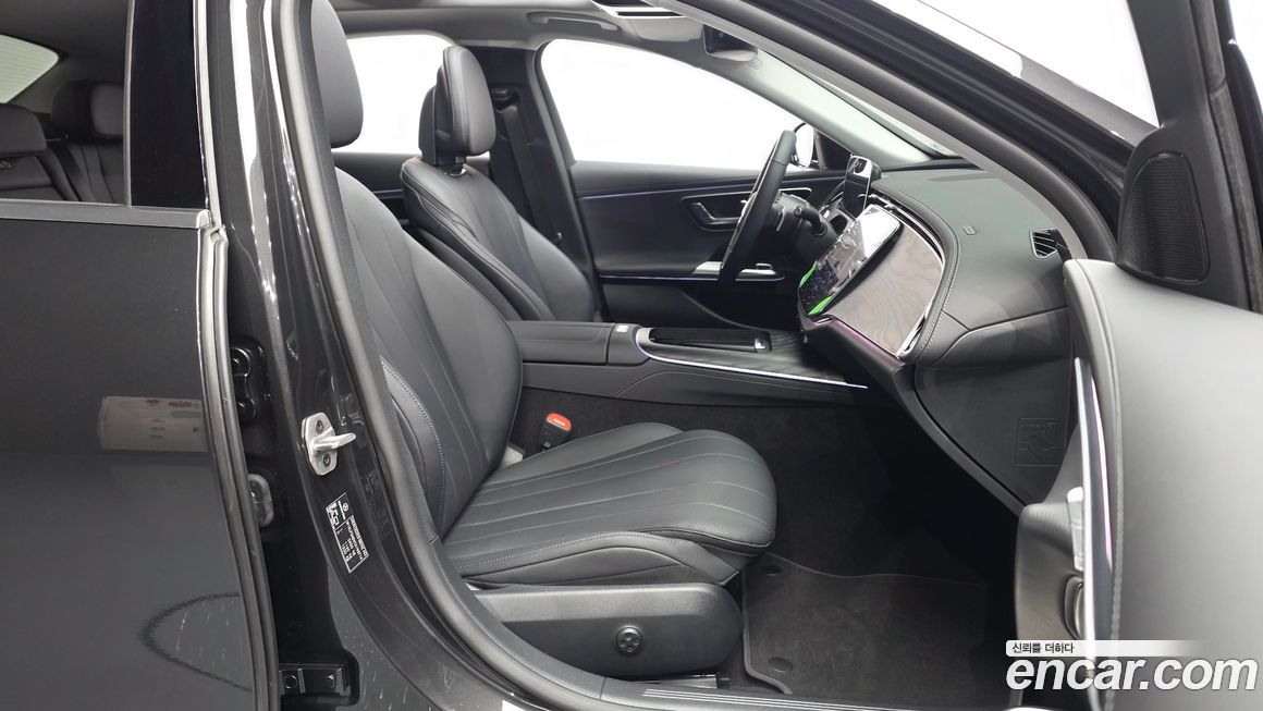 Mercedes-Benz E-Class 2026