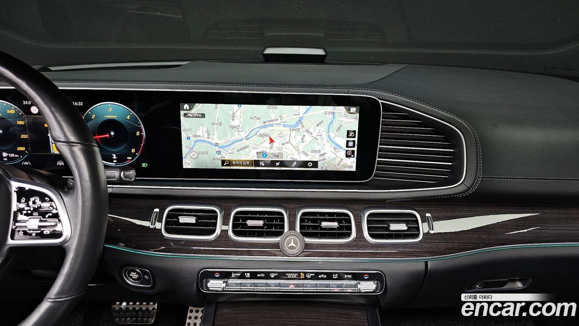 Mercedes-Benz GLE-Class 2021