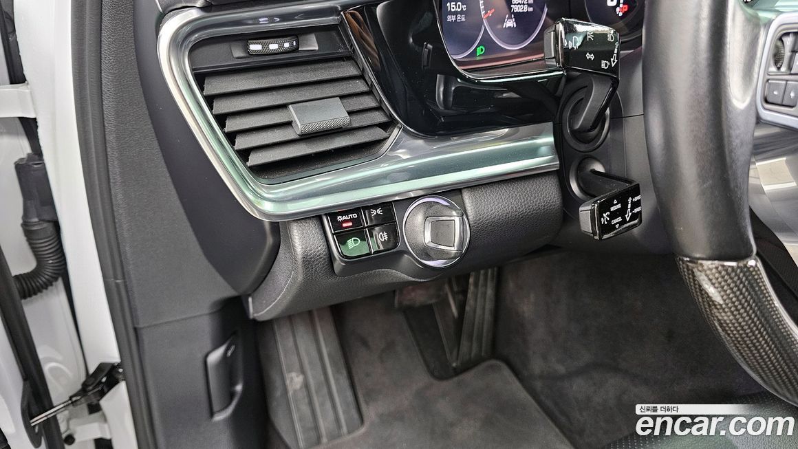 Porsche Panamera 2020