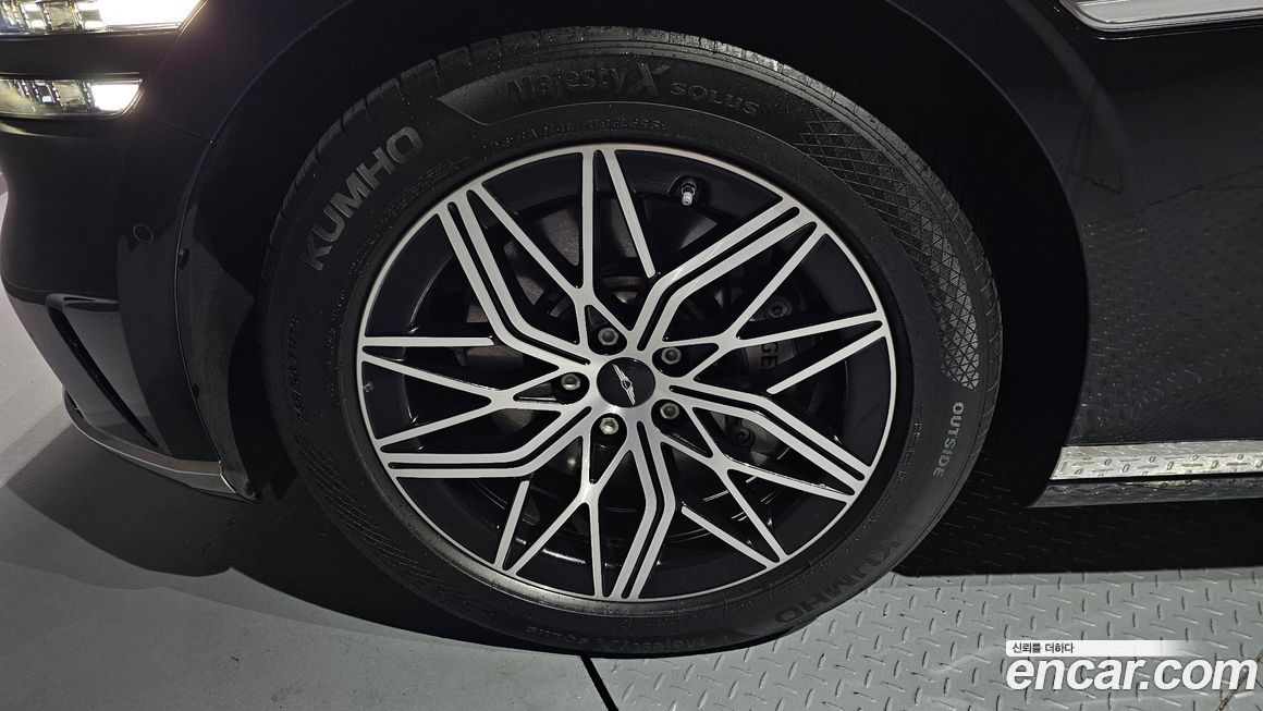 Genesis G90 2024