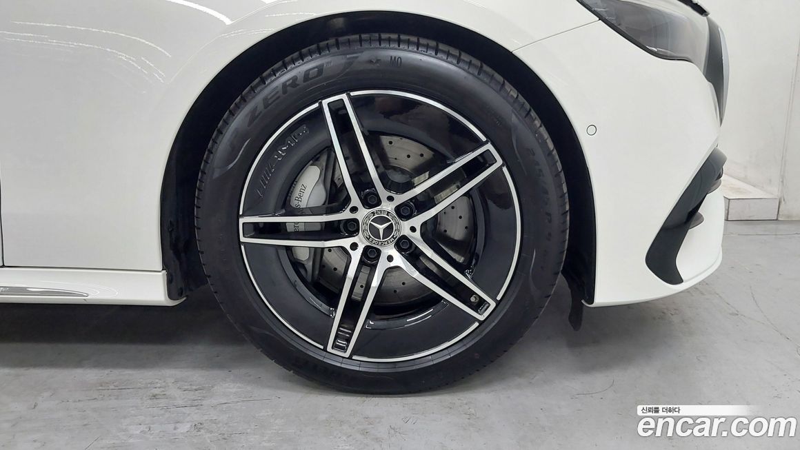 Mercedes-Benz E-Class 2026