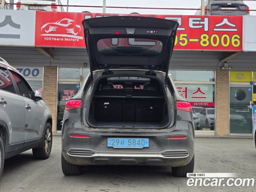 Mercedes-Benz EQE 2023